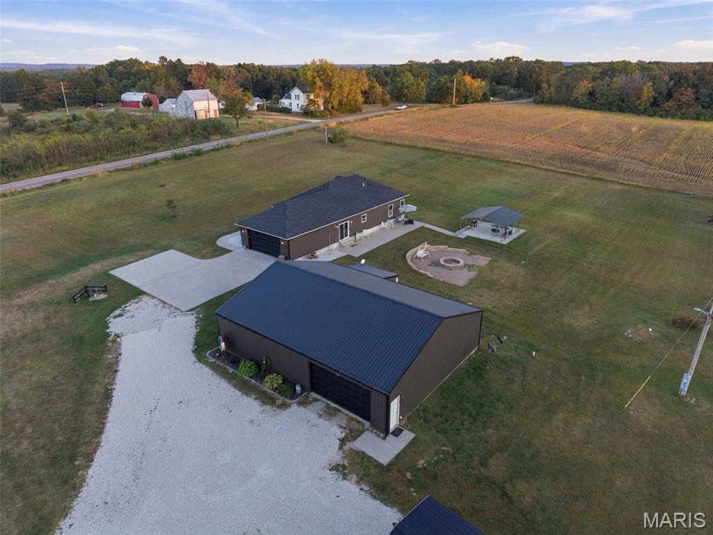 526 Luechtefeld Farm Drive Property Photo 7