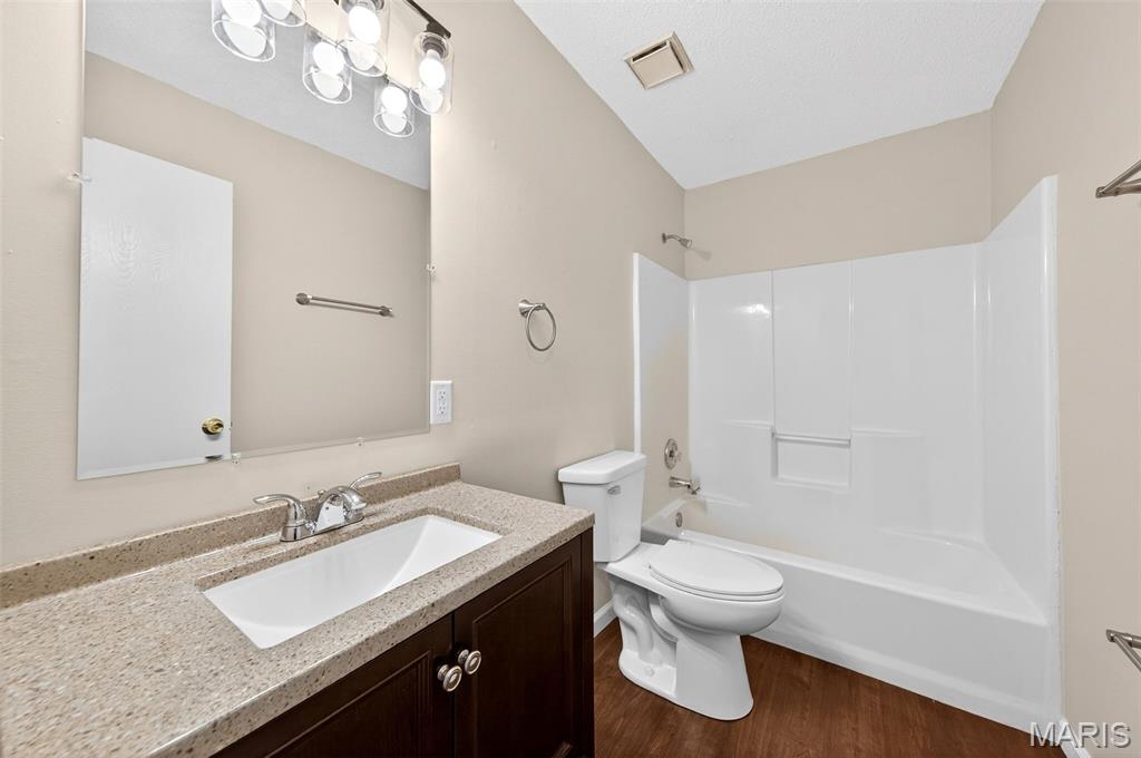 1131 Jade Drive Property Photo 34