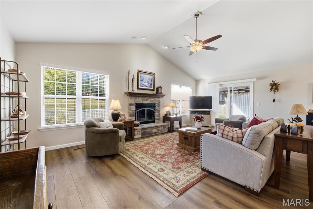 628 Trestle Way Property Photo 8