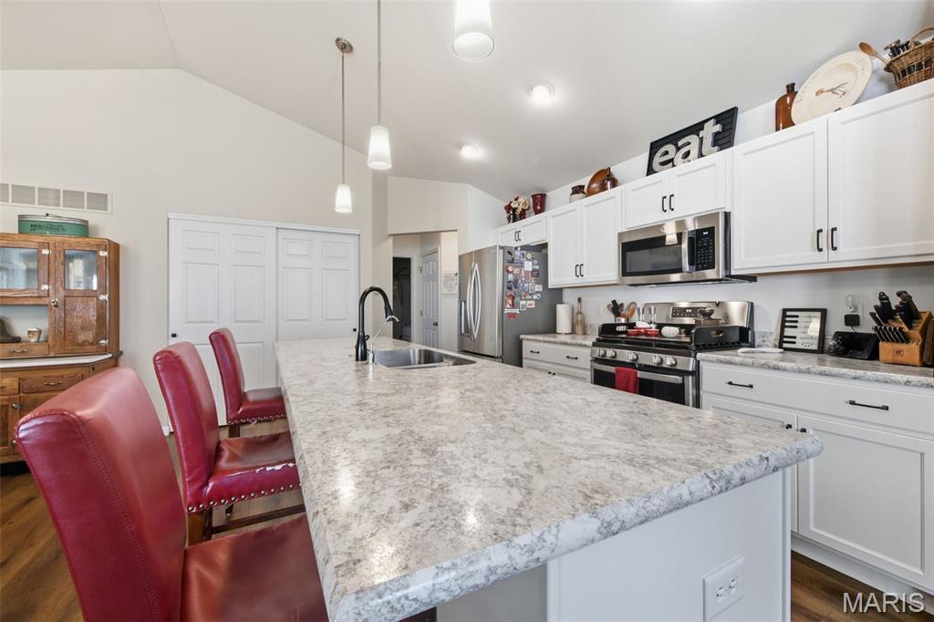 628 Trestle Way Property Photo 11