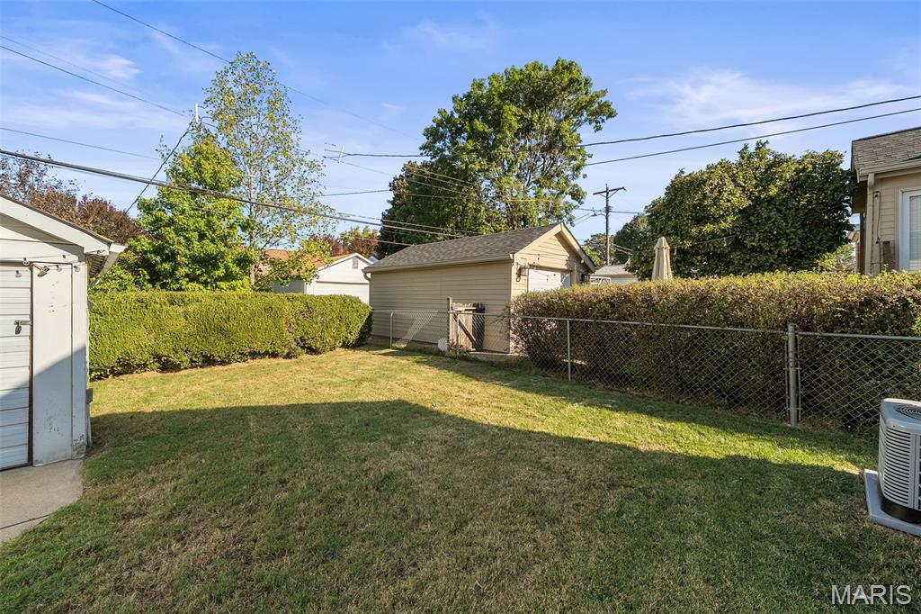 6989 Hillsland Avenue Property Photo 23