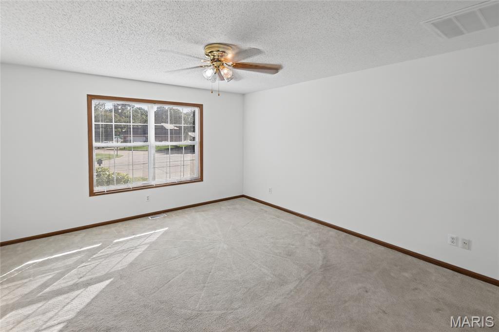 2800 Timberline Drive Property Photo 8