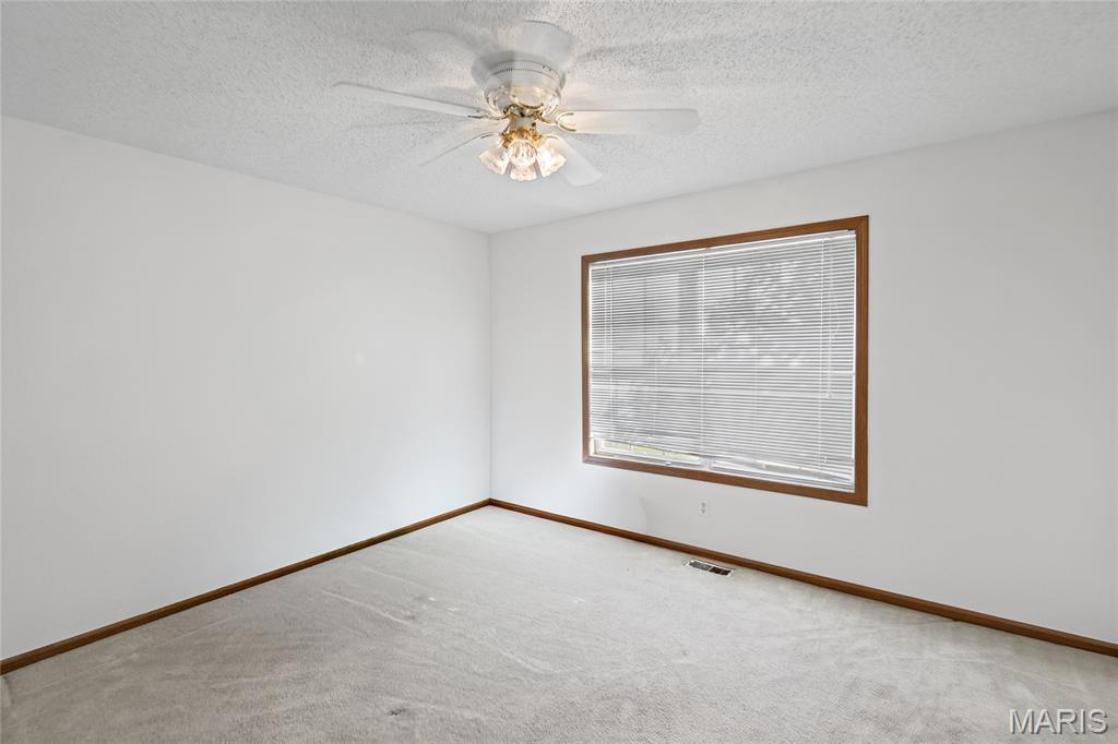 2800 Timberline Drive Property Photo 11