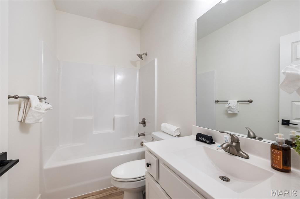 135 Frontier Way Property Photo 41