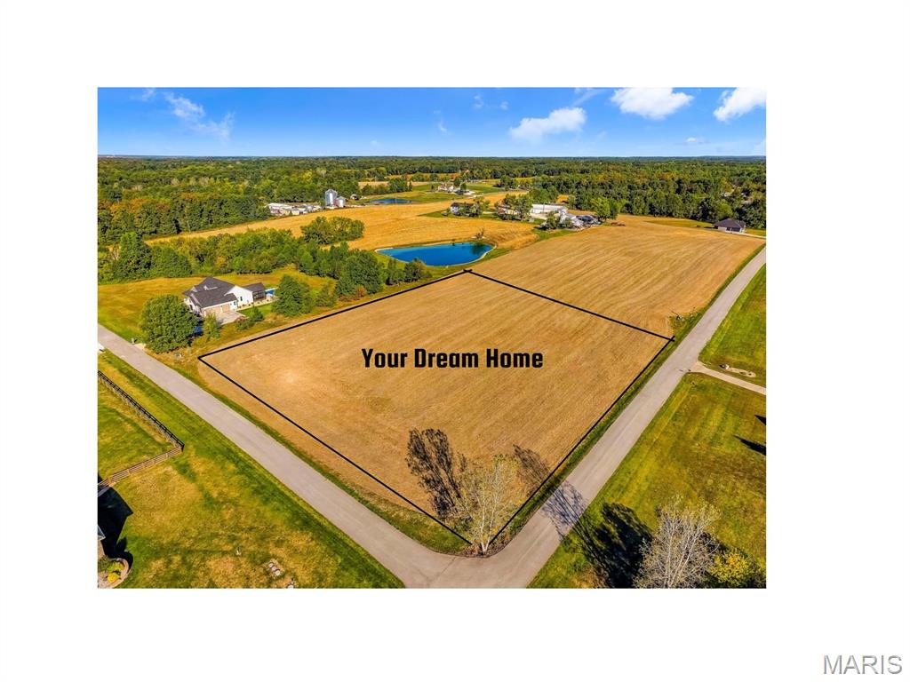 141 Michaelangelo Dr