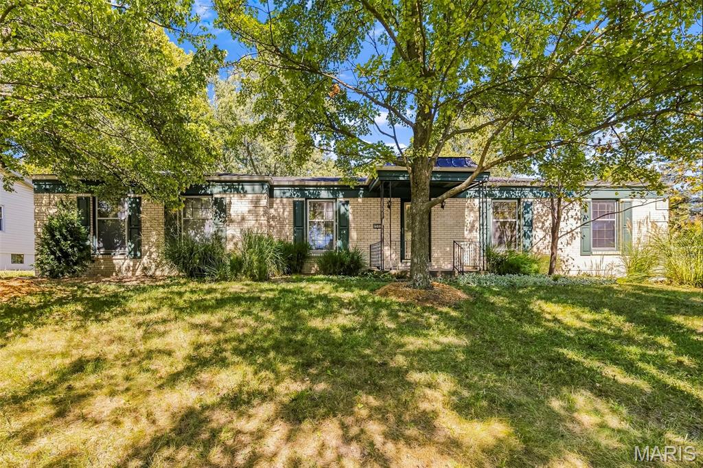1766 Seven Pines Drive Property Photo 2