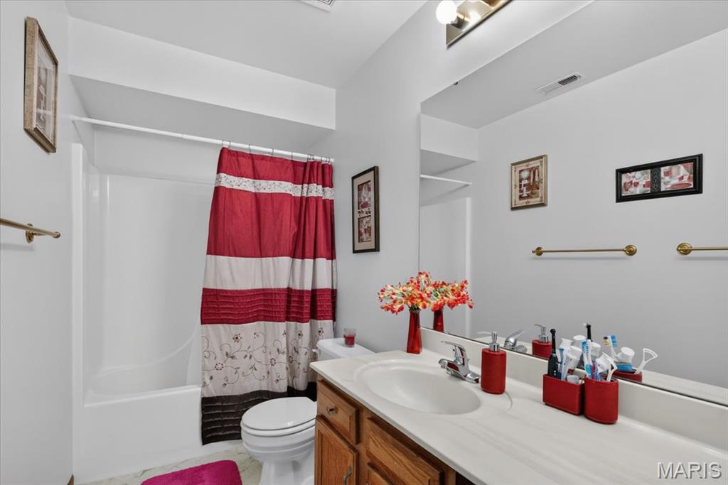 4309 Sunridge Drive E Property Photo 22