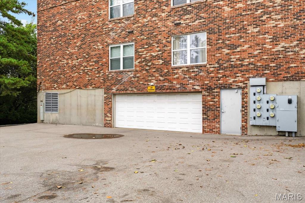4309 Sunridge Drive E Property Photo 25