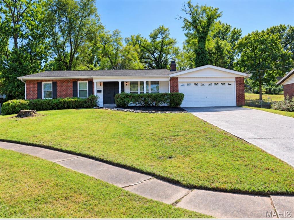 912 Cheri Heights Court Property Photo 1