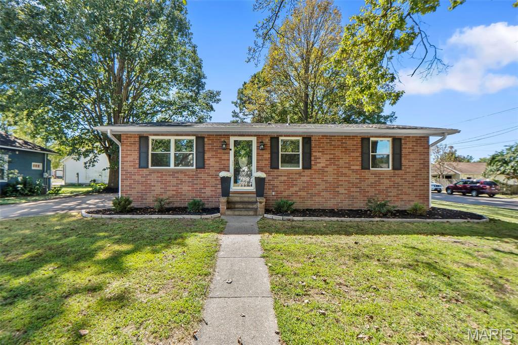 330 Gray Avenue Property Photo 1