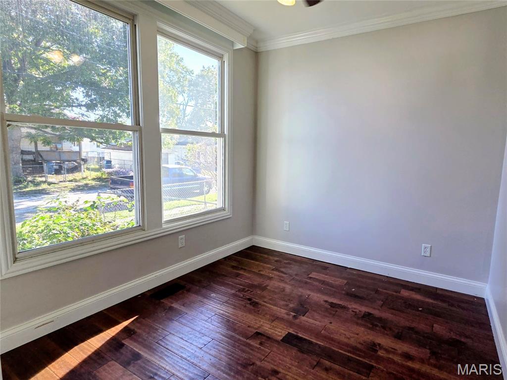 184 S Pence Street Property Photo 24