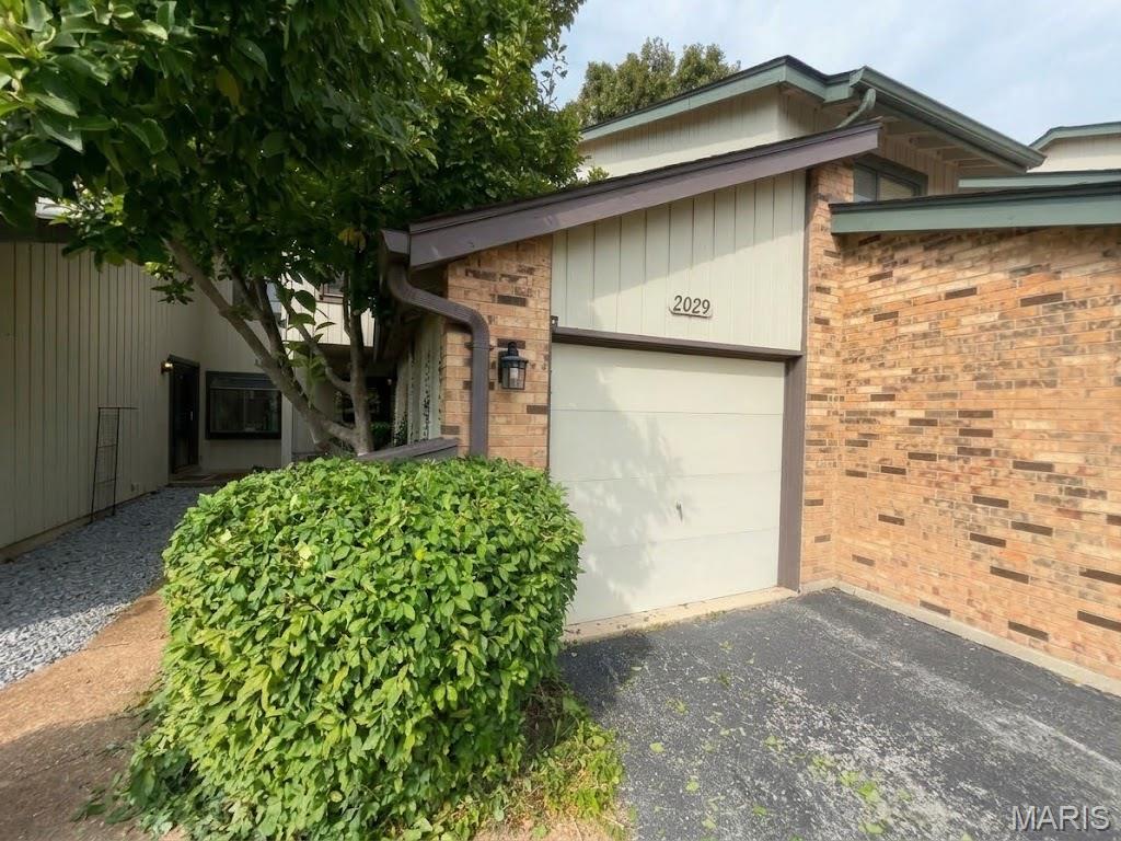 2029 Silent Spring Drive Property Photo 1