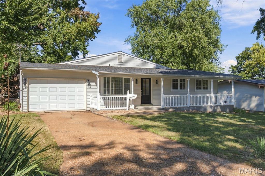 1585 Boulder Drive Property Photo 6