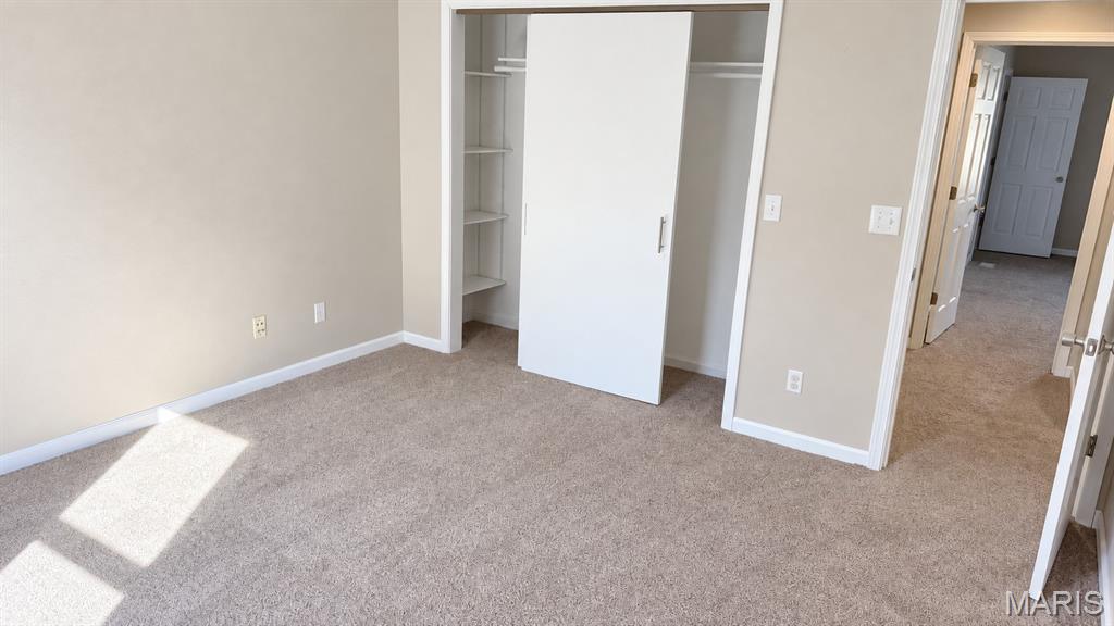 886 Whispering Hills Drive Property Photo 11