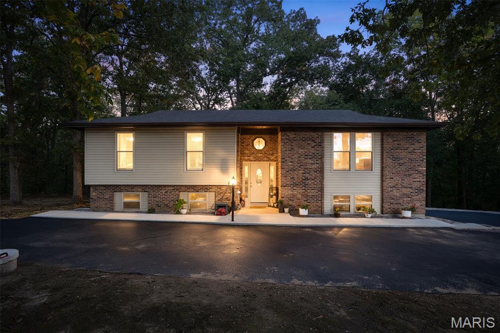 2477 Buck Creek Road Property Photo 1