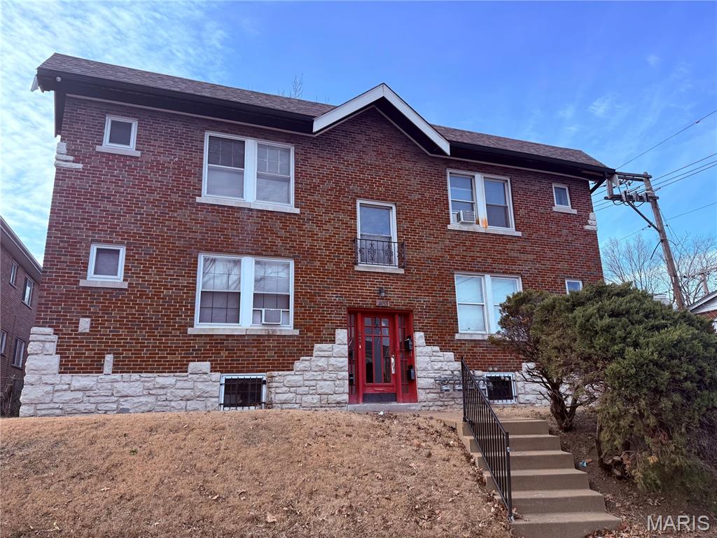 4617 S Broadway Property Photo 1