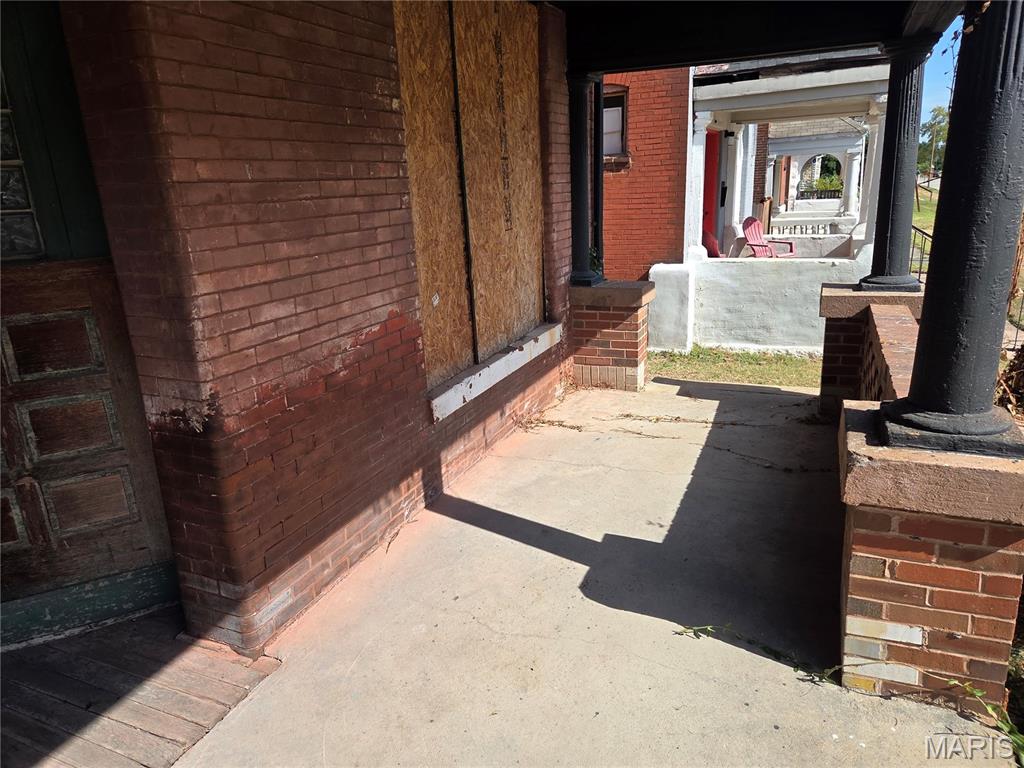 4451 Washington Boulevard Property Photo 3