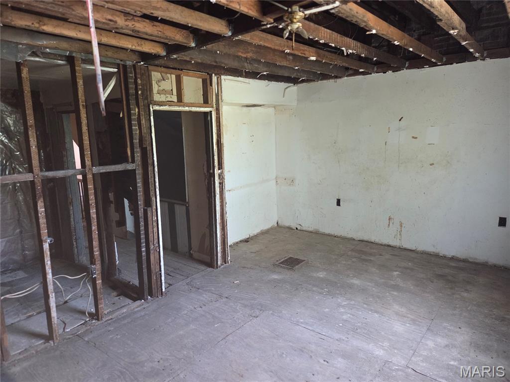 4451 Washington Boulevard Property Photo 20
