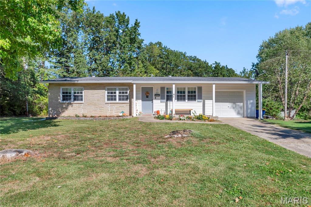 937 Vosholl Avenue Property Photo 1