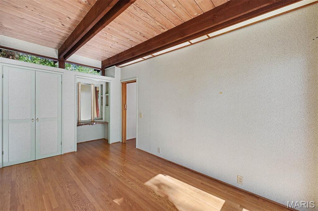 120 Glenwood Drive Property Photo 15