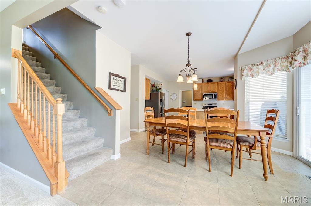 820 Jb Hunt Court Property Photo 9