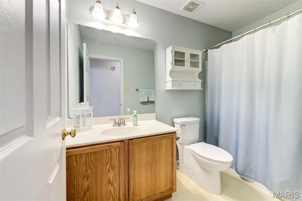 820 Jb Hunt Court Property Photo 24