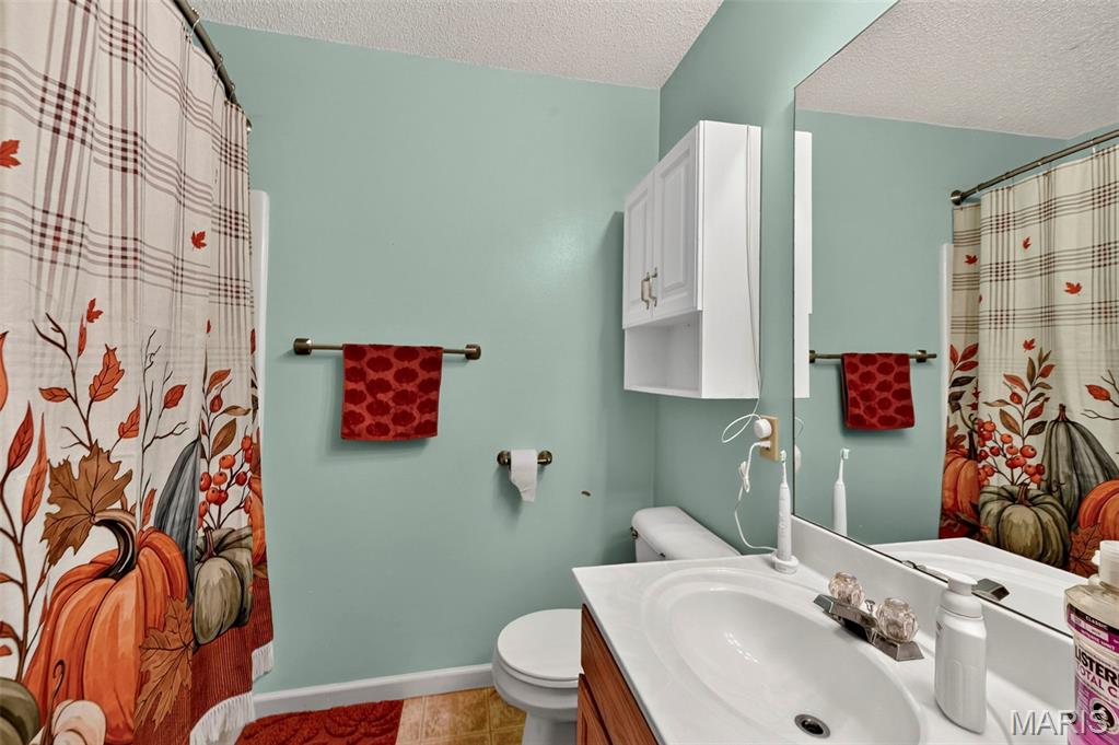 563 Donna Marie Drive 2019a Property Photo 29