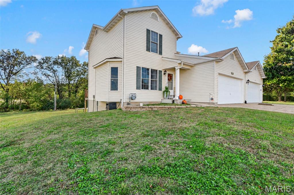 563 Donna Marie Drive 2019a Property Photo 36