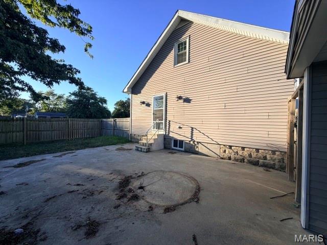 326 E Cherry Street Property Photo 4