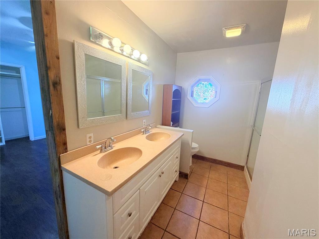 326 E Cherry Street Property Photo 14