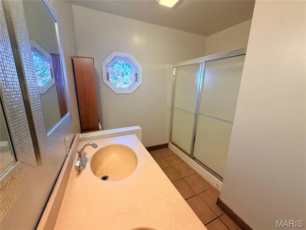 326 E Cherry Street Property Photo 15