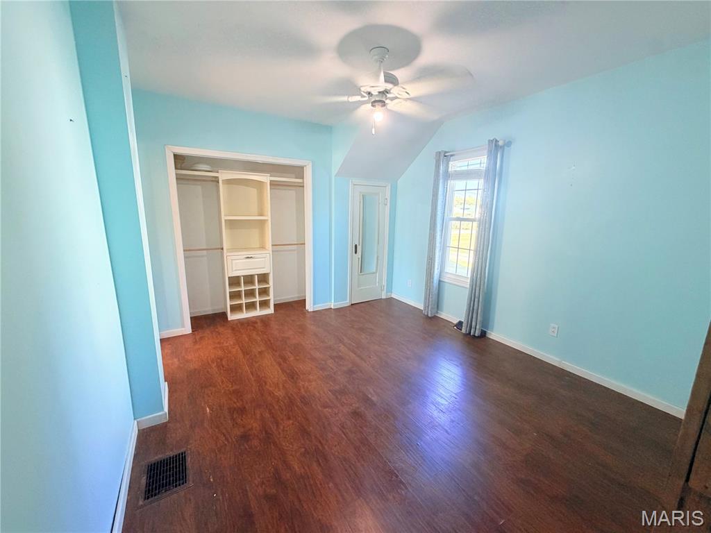 326 E Cherry Street Property Photo 16