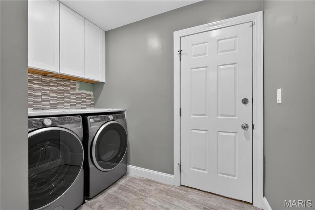 13021 Saller Drive Property Photo 27