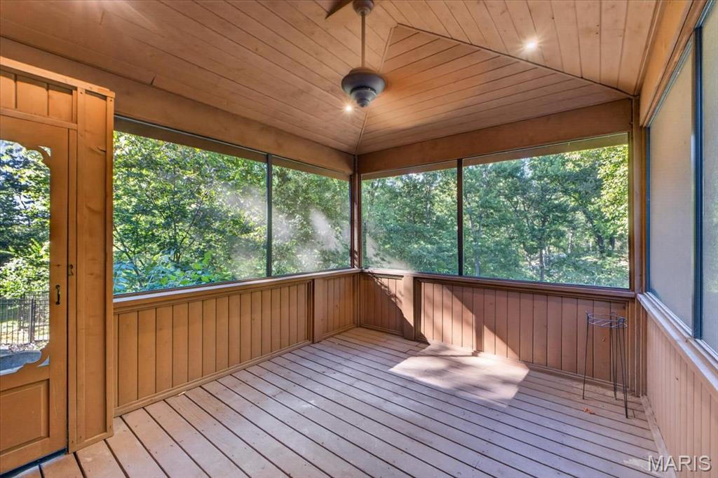 13021 Saller Drive Property Photo 33