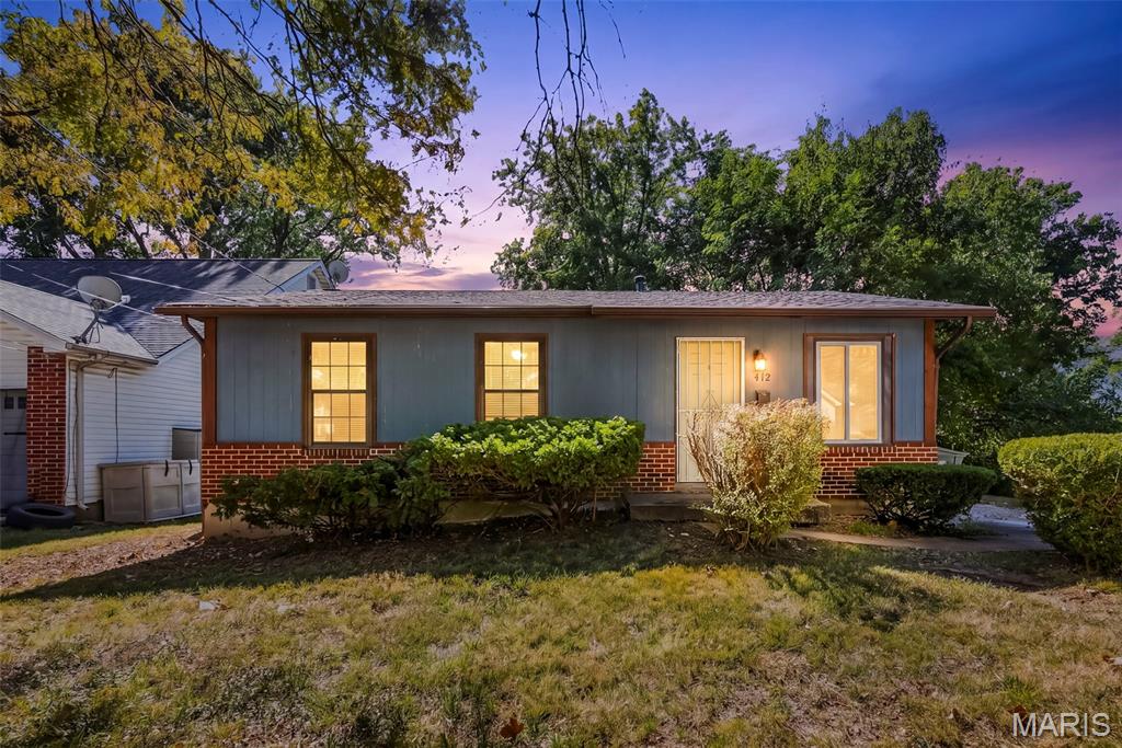 412 New York Street Property Photo 1