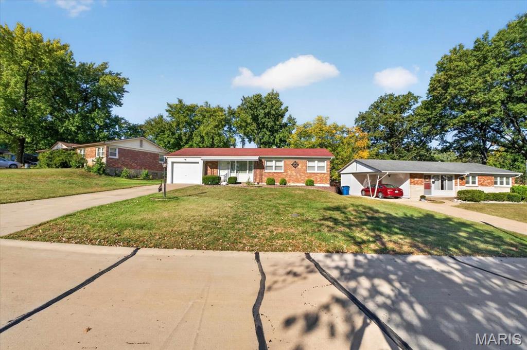 9335 Forman Road Property Photo 4