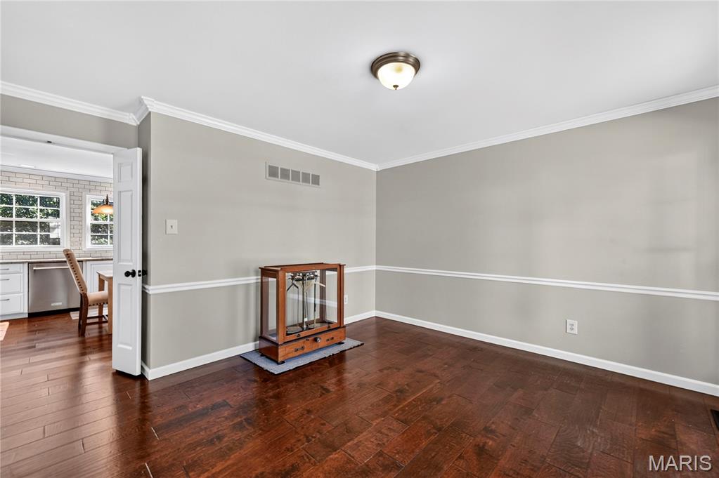 15552 Chequer Drive Property Photo 14