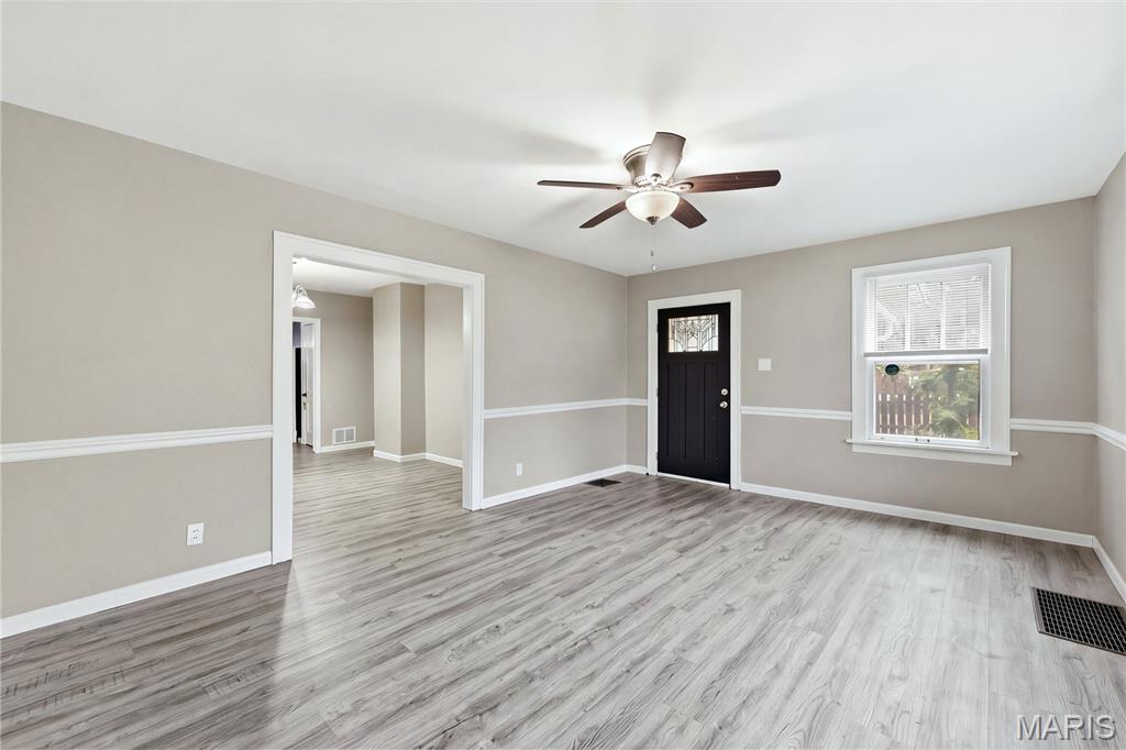 8718 Mavis Place Property Photo 4