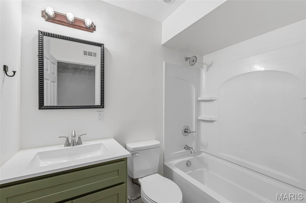 45 Cedar Ridge Drive Property Photo 13