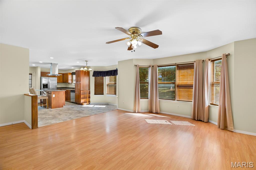 9942 Colonnade Meadows Drive Property Photo 7