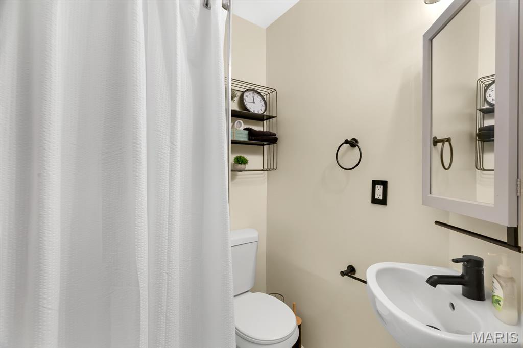 9942 Colonnade Meadows Drive Property Photo 16