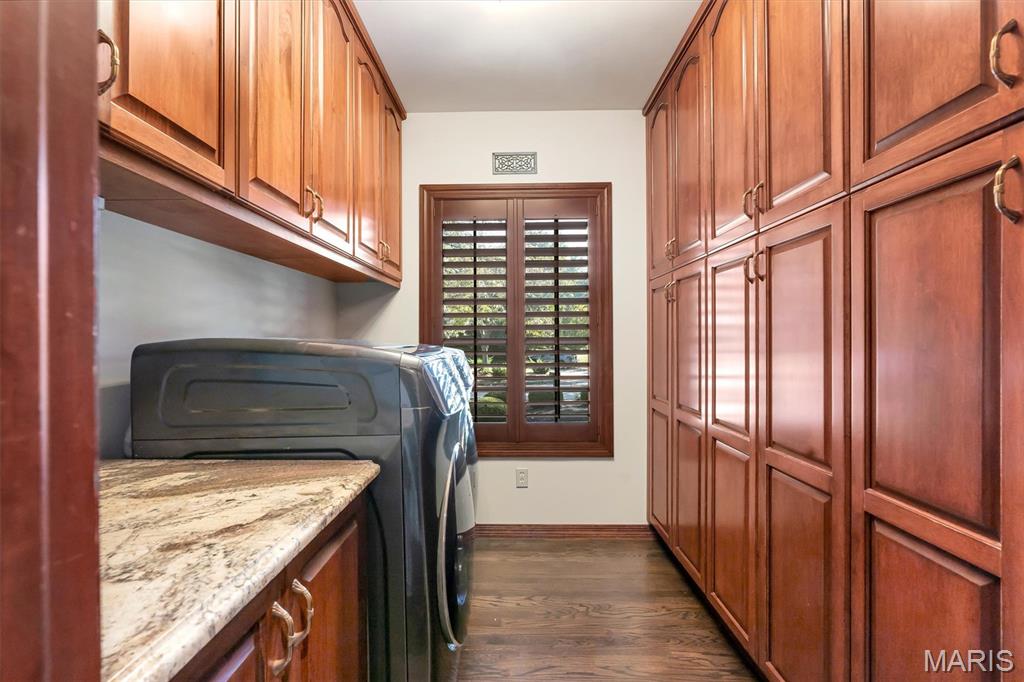 150 Camfield Square Drive Property Photo 24