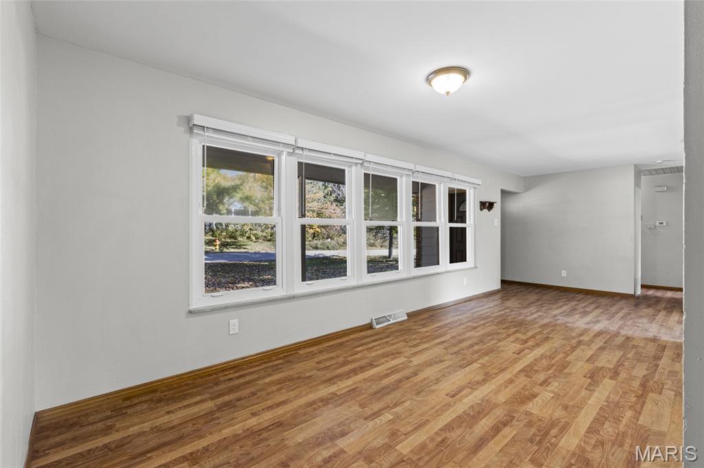 1526 Twillman Avenue Property Photo 7