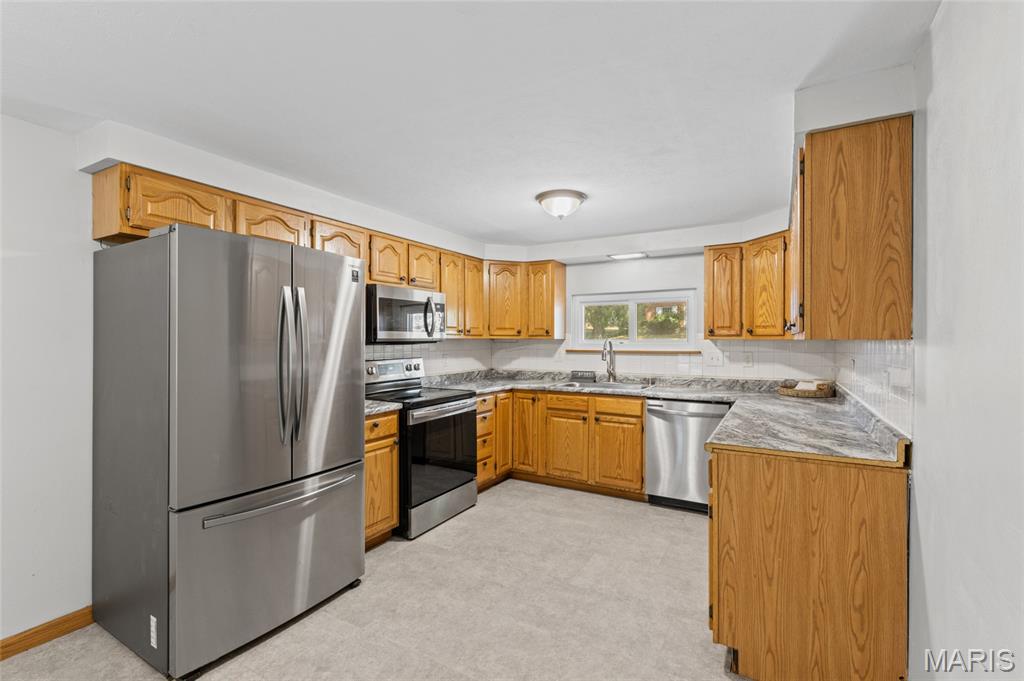 1526 Twillman Avenue Property Photo 16