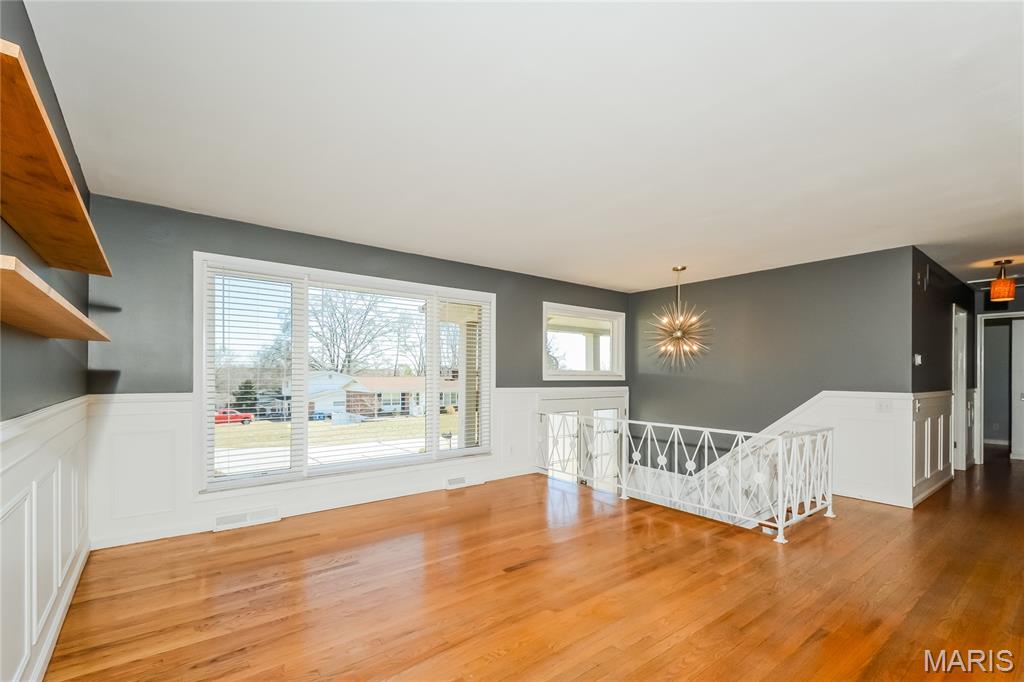 4243 Ashwick Terrace Property Photo 3