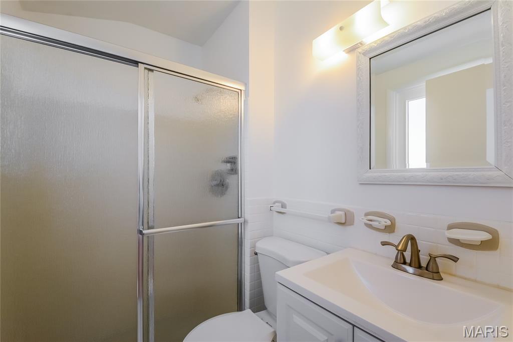 4243 Ashwick Terrace Property Photo 7