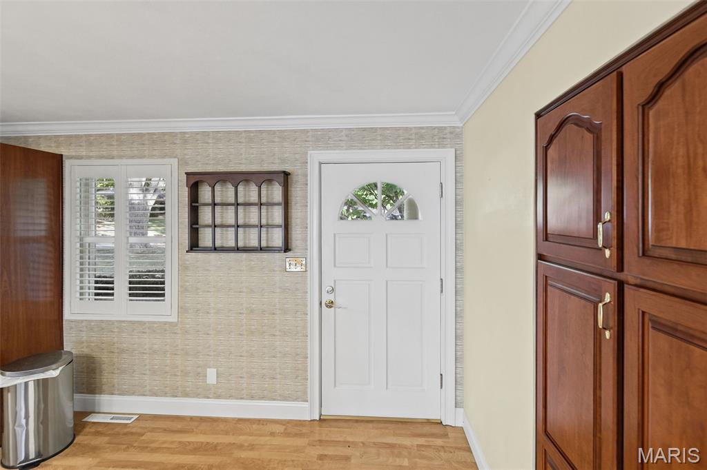 125 E Shore Drive Property Photo 14