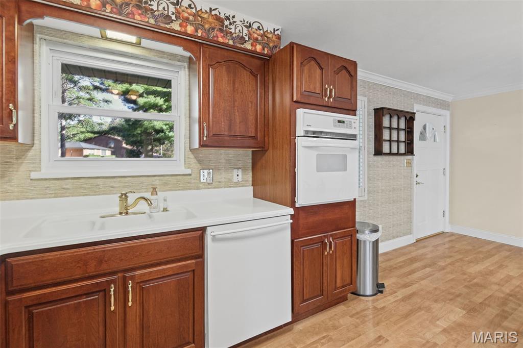 125 E Shore Drive Property Photo 20