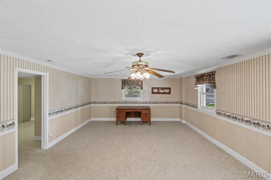 125 E Shore Drive Property Photo 34