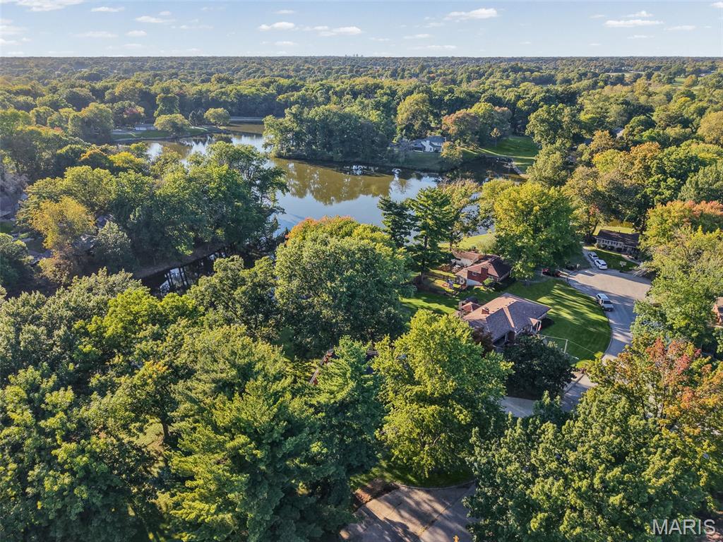 125 E Shore Drive Property Photo 44
